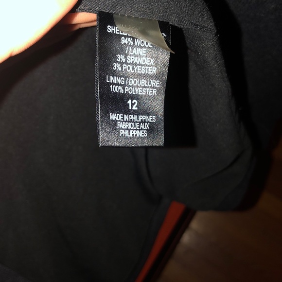 Tahari navy wool blazer size 12 - Picture 3 of 4